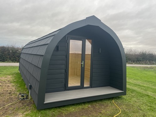 Glamping pod size - pod,