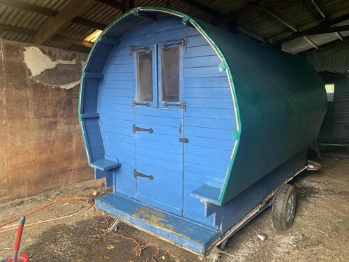 Gypsy bowtop caravan glamping - bowtop,